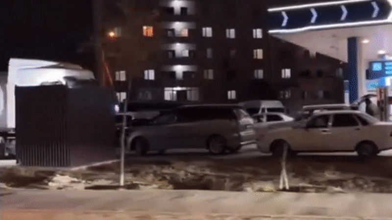 Кадры из видео