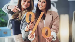 Стоит ли тратиться в "черную пятницу" и другие осенние скидки, рассказали эксперты