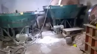 Подпольный цех с 10 тоннами золотосодержащей руды выявили в Жамбылской области