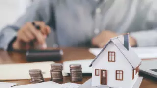 "Цены очень высокие". Токаев поручил решить квартирный вопрос в Алматы