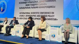 "Не только семья и школа являются ответственными за воспитание достойного гражданина": Балаева обратилась к бизнесу