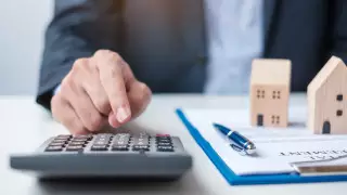 Министр финансов призвал сдающих квартиры работать "вбелую"