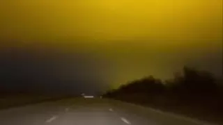 Журналист Қонаев қаласына барар жолда ерекше құбылысты видеоға түсірді