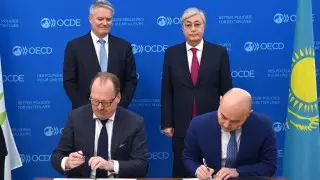 Появился список документов, подписанных в рамках визита Токаева во Францию