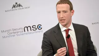 Цукерберг раскритиковал Apple