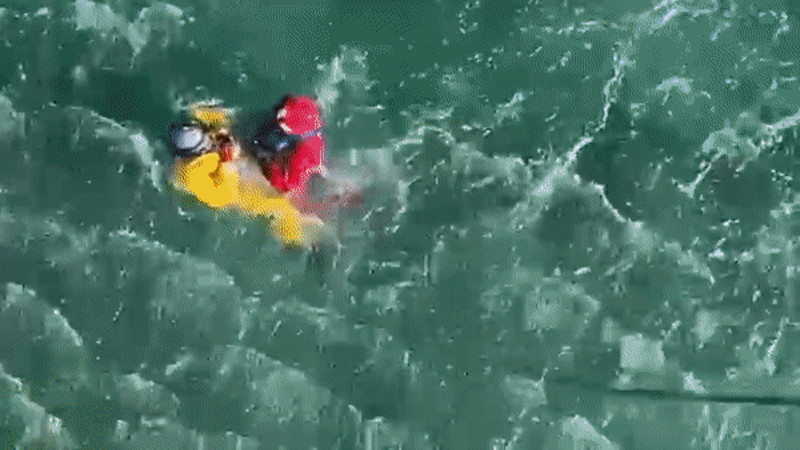 Кадры из видео