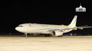 Самолет Москва - Париж. Зачем после победы на выборах Токаев посещал Россию и Францию