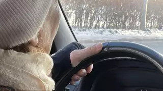 Позитивная апашка-таксист удивила жителей столицы