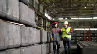 Токаев о недоступности отечественного сырья: Крупные производители отказываются под разными предлогами