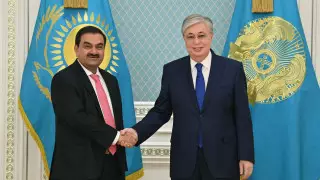 Токаев принял в Астане одного из богатейших людей планеты