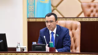 "Все точки над i расставил Глава государства": Ашимбаев о новом составе правительства