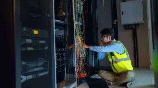 На сколько оштрафовали операторов за плохой интернет в Казахстане