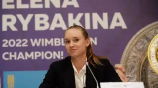 Елена Рыбакина: "Спасибо казахстанцам, что болели и переживали за меня"