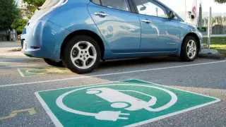 Бесплатные парковки намерены выделить для электромобилей в Казахстане