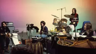 Открыта "вакансия мечты" для фаната The Beatles