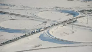 На 23 участках автодорог ограничено движение из-за метели