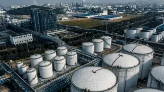 Китай может заменить Россию на мировом рынке топлива - Bloomberg