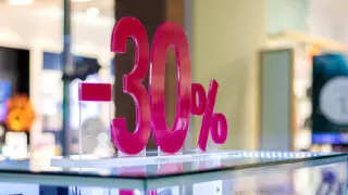 Скидки здесь: где дешево развлечься и покушать в Алматы