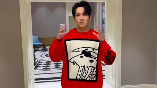 Димаш Кудайберген записал видеообращение, чтобы предупредить о мошенниках