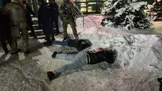 Требовали деньги и дорогое авто: группу вымогателей задержали в Алматинской области