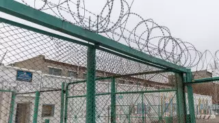 Сотрудник колонии изнасиловал осужденную: его посадили на 10 лет