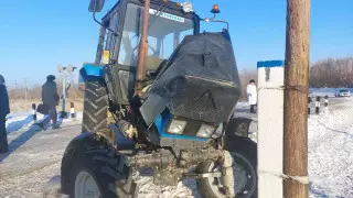 Трактор столкнулся с поездом в Жетысу: один человек погиб