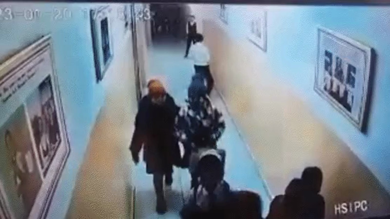 Кадры из видео