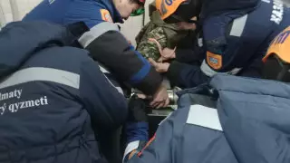 Мясорубка затянула руку мужчины в Алматы