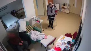 "Весит 69 килограммов". Врачи предупредили об угрозе летального исхода для Саакашвили