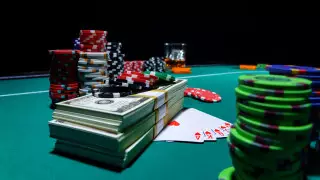 "Прокурор имитировал преступную деятельность".  Арестован юрист казино Cash Ville