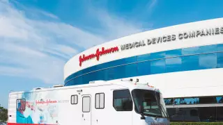 Суд США отклонил заявку Johnson & Johnson на банкротство