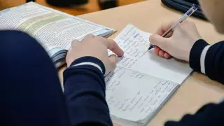 Дефицит школ в Астане: как планируют решать проблему