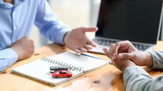 Прием заявок на льготные автокредиты: реакция казахстанцев