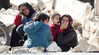 Число погибших из-за землетрясения в Турции и Сирии превысило 7 тысяч человек