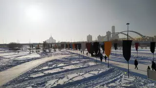 О резком запахе в Триатлон-парке Астаны спросили районного акима