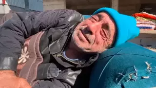 Потерявший семью житель Турции: "Мы обнялись, потом все рухнуло, мы полетели вниз"