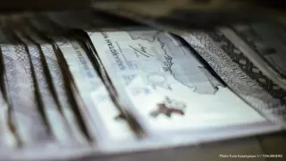 "Обещал квартиры от акимата". Двух павлодарок обманули на 7 миллионов тенге