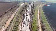 Гигантский разлом засняли после землетрясения в турецкой провинции Хатай