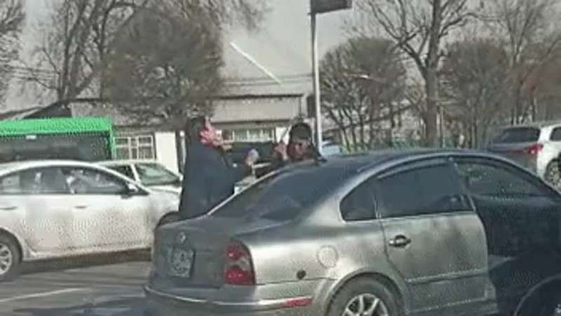 Кадры из видео