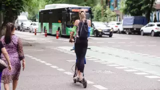 "Одно неловкое движение и можно стать инвалидом!" Какие травмы получают самокатчики