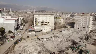 В Турции подсчитали количество сильно поврежденных землетрясением зданий