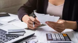 С бизнесменов незаконно взимали налоги на рекламу в Алматинской области