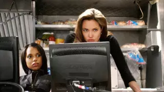 Поиск симптомов в интернете может довести до реальных болезней - психолог