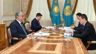 Токаев поручил Смаилову усилить контроль за бюджетными деньгами