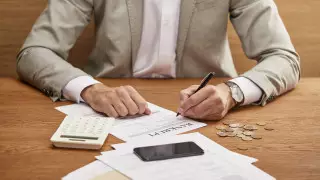 Прием заявок по банкротству физлиц: казахстанцев попросили не торопиться