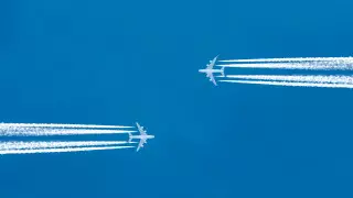 Ошибка пилота едва не привела к столкновению самолетов