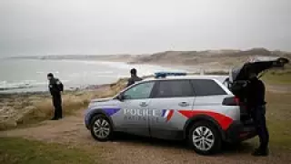 850 килограммов кокаина вынесло на пляж во Франции