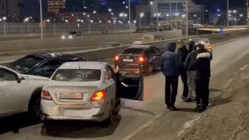 Кадры из видео