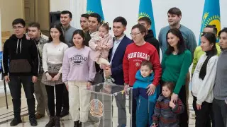 Сколько казахстанцев проголосовали за рубежом