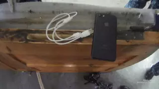 Дверь, в которой спрятали iPhone, пытались пронести в колонию в области Абай